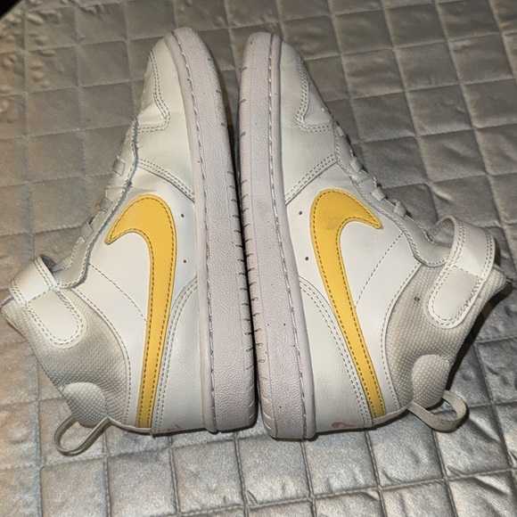 Nike Court Borough Mid 2 Casual Sneakers Summit White Kids unisex Sz 13C - Picture 5 of 13